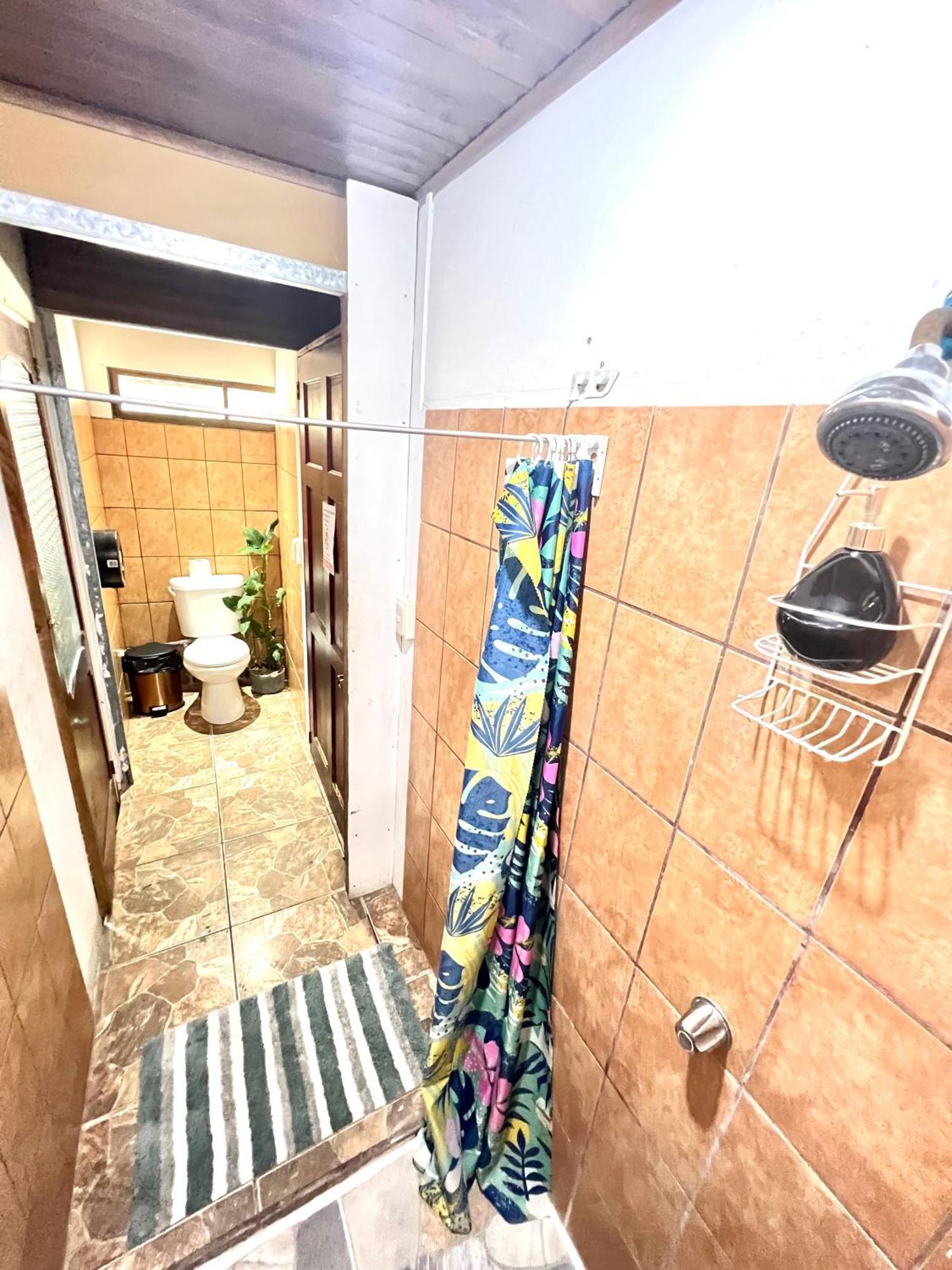 Cheap Hostel Кепос Екстериор снимка