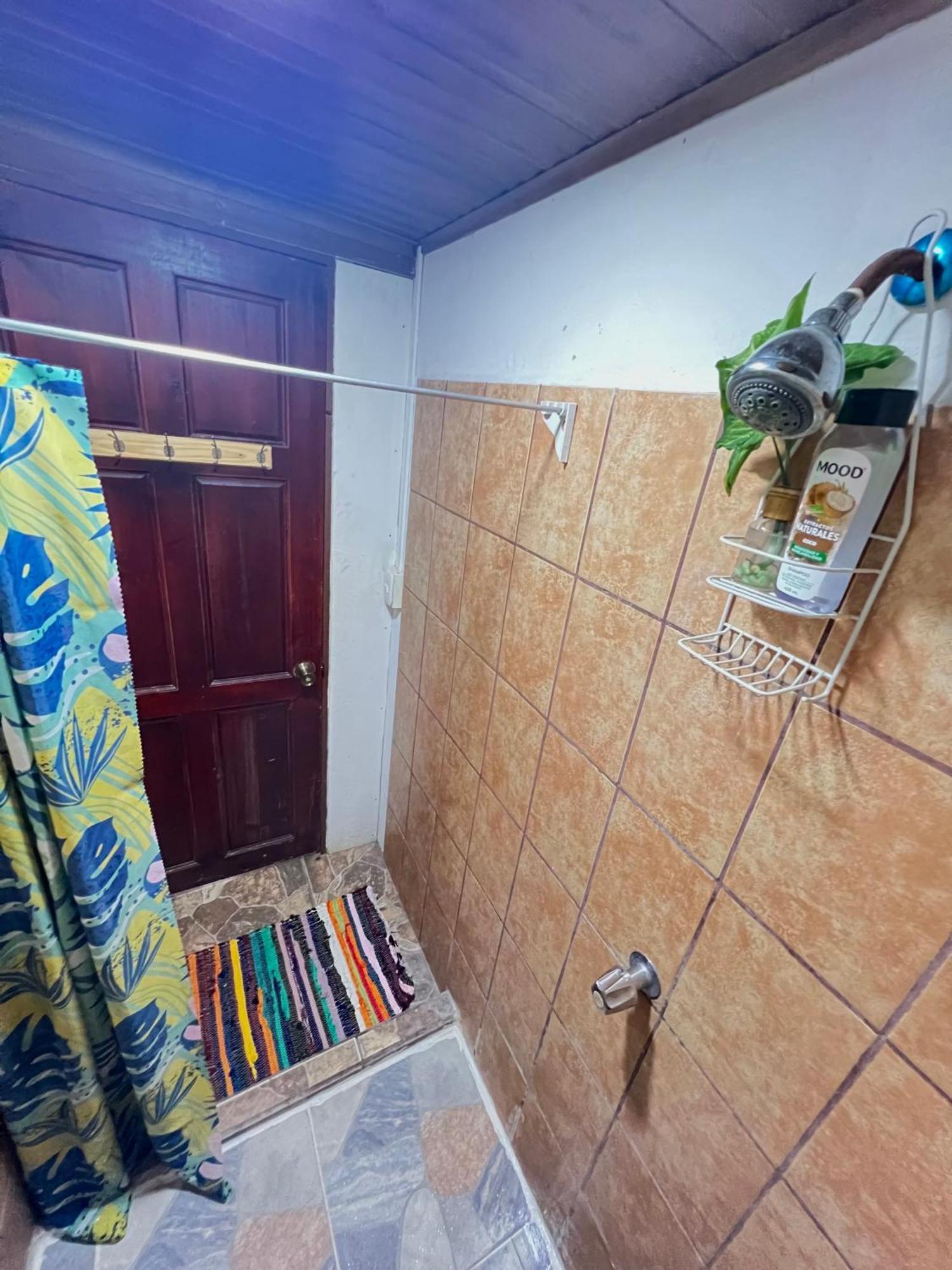 Cheap Hostel Кепос Екстериор снимка