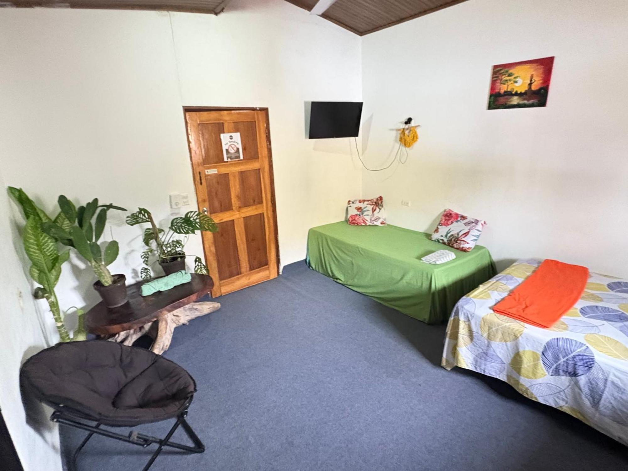 Cheap Hostel Кепос Екстериор снимка