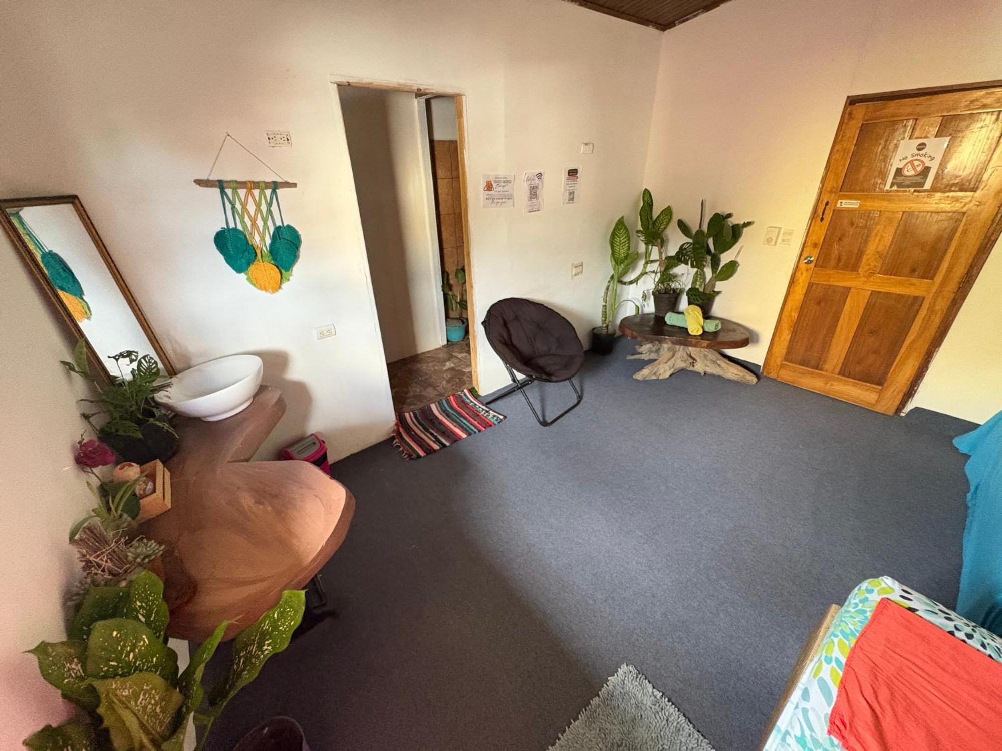 Cheap Hostel Кепос Екстериор снимка