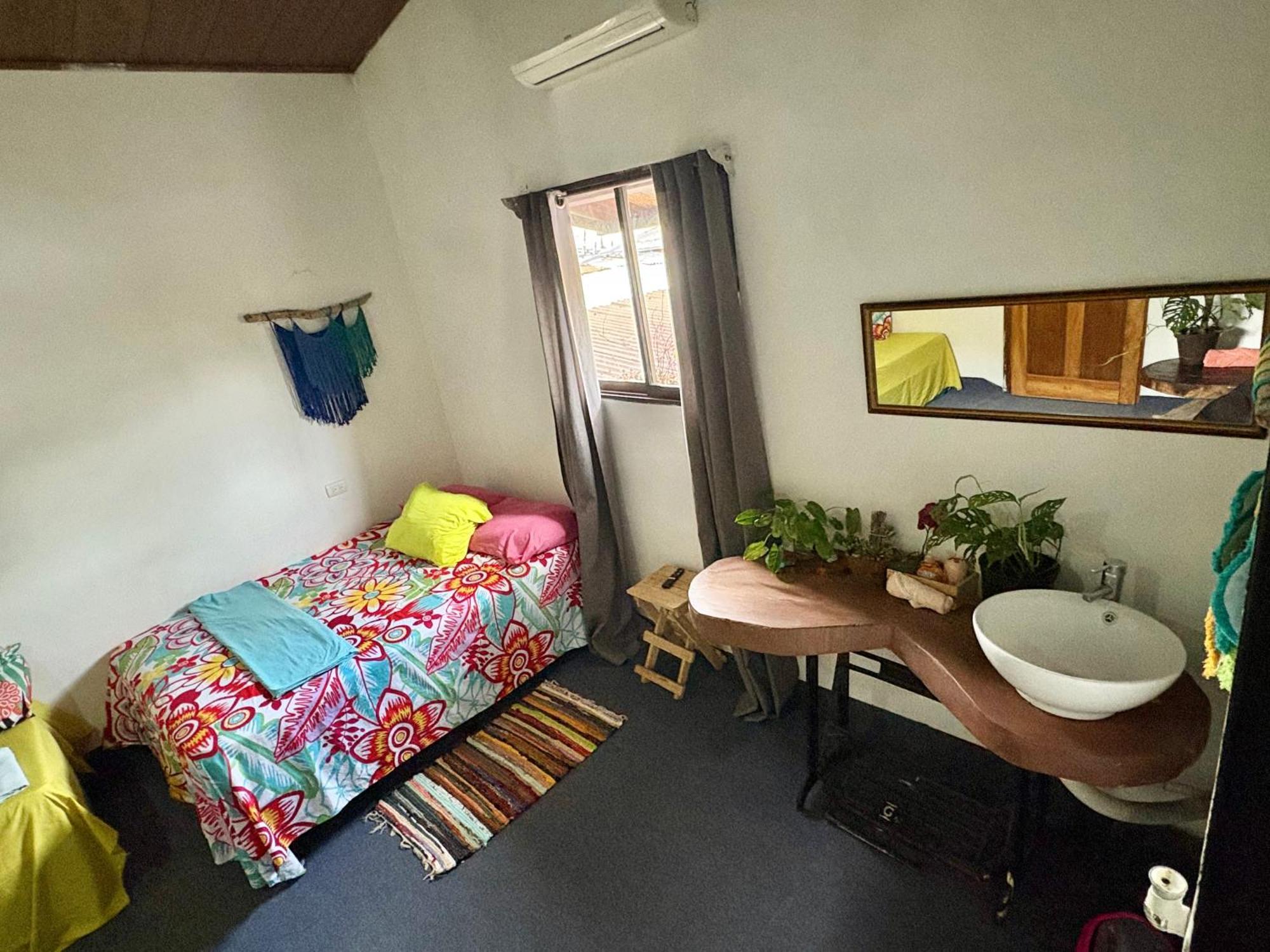 Cheap Hostel Кепос Екстериор снимка