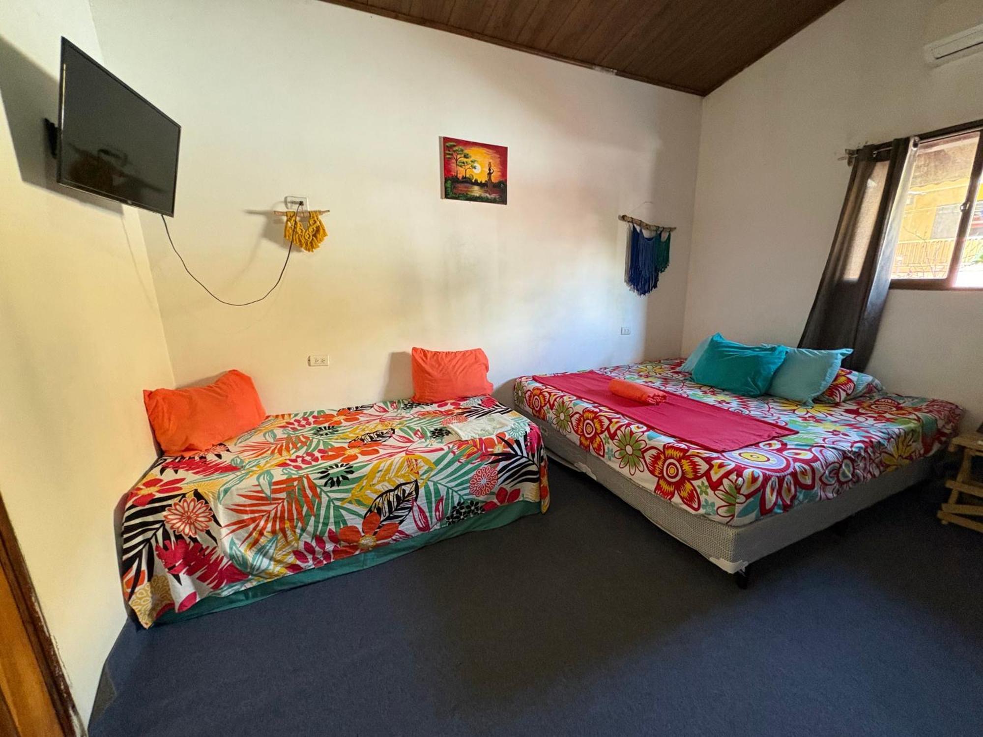 Cheap Hostel Кепос Екстериор снимка